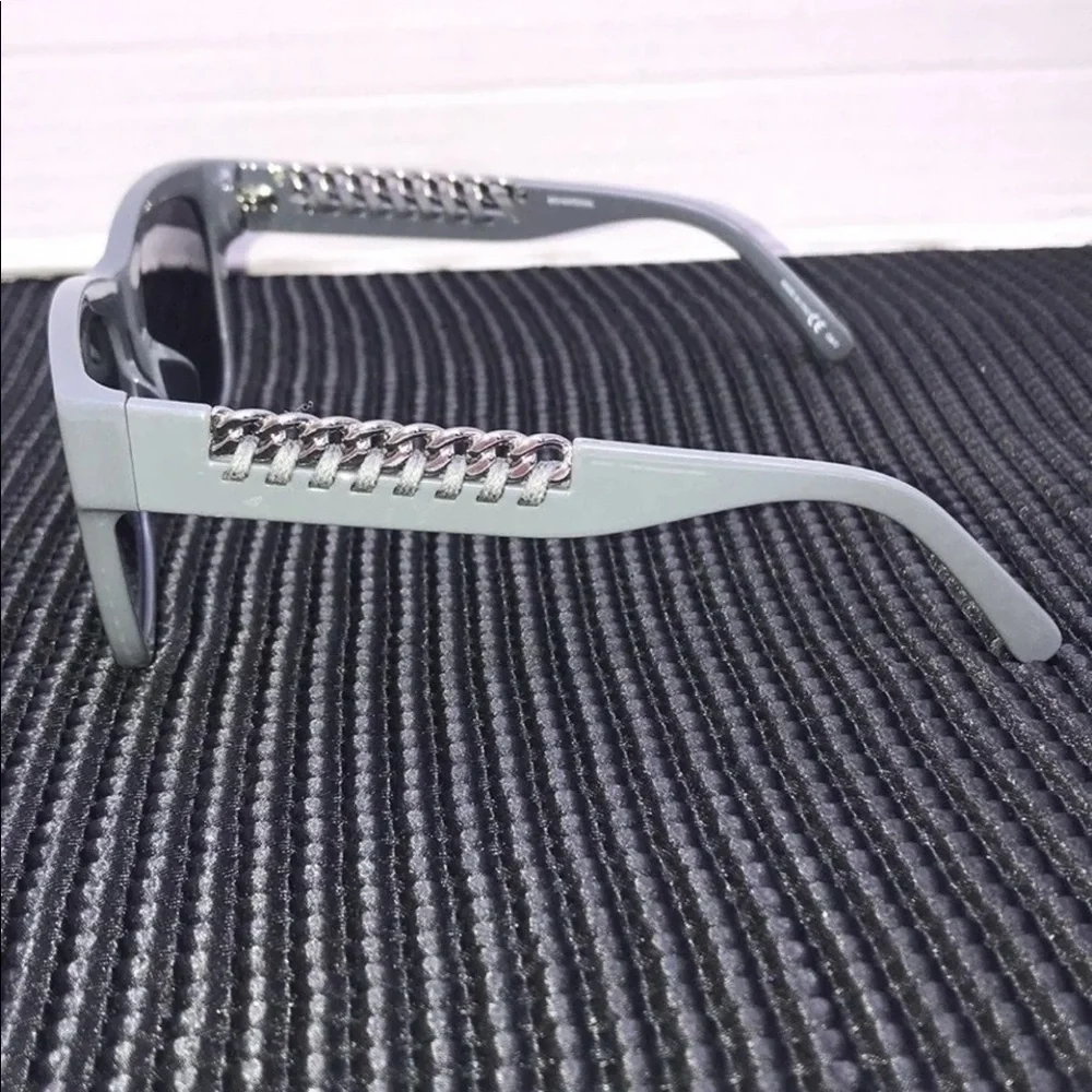 🆕Stella McCartney Sunglasses (SC0052SK)
